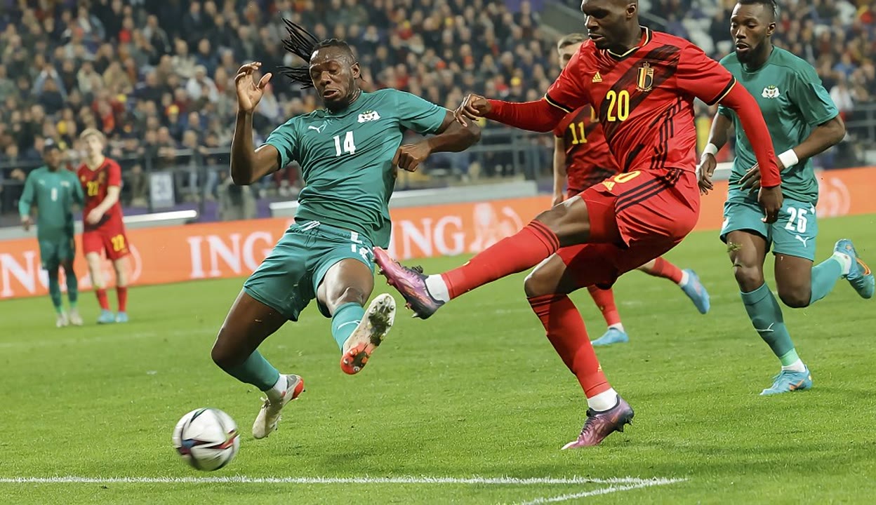 本特克与友谊赛比赛中受伤离场的简单介绍