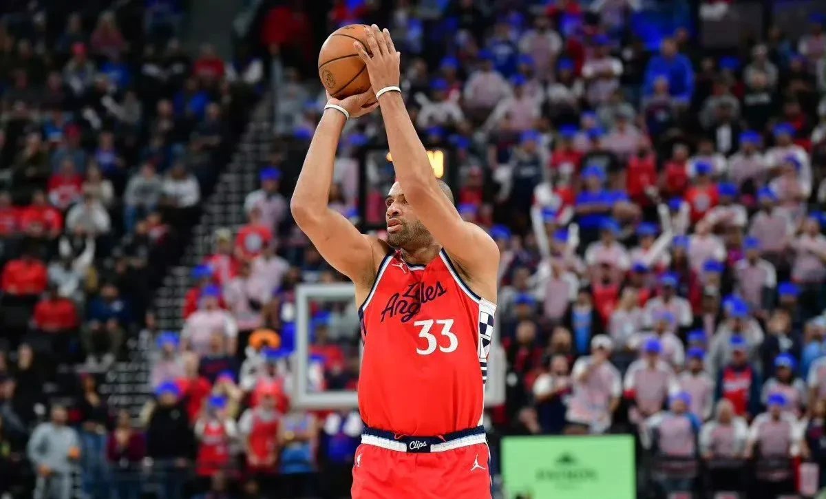 巴特勒迎来五赛季高光表现，快船球迷沸腾！